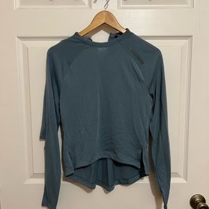 Women’s athletic long-sleeve